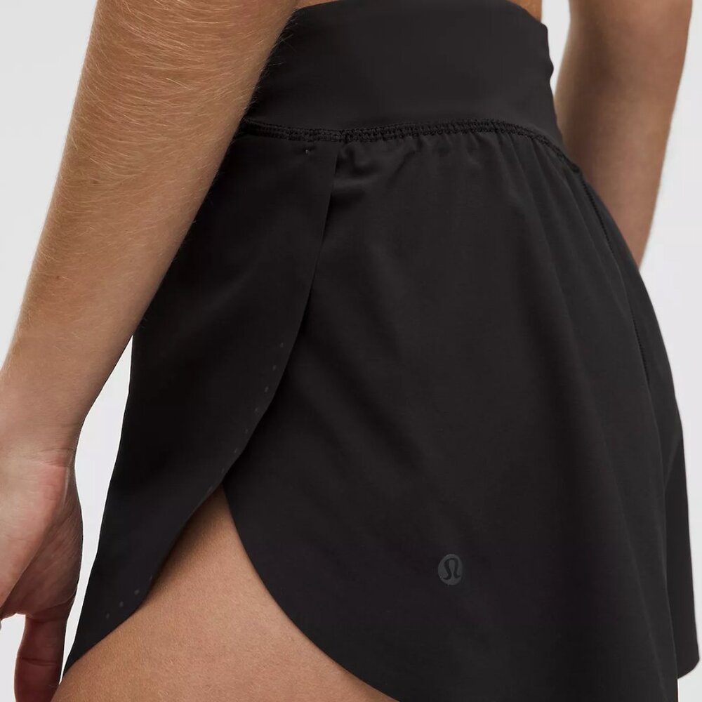 Fast and Free High-Rise Classic-Fit Split Short 3"